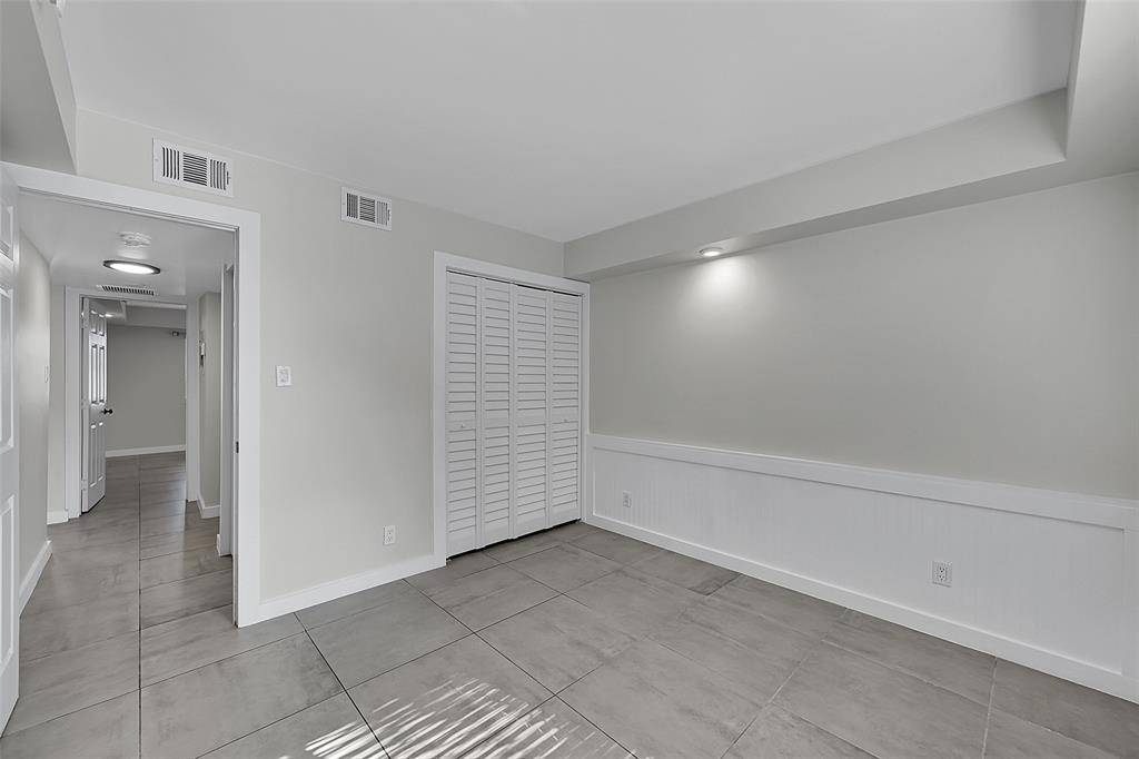 Fort Lauderdale, FL 33311,200 NW 25th St