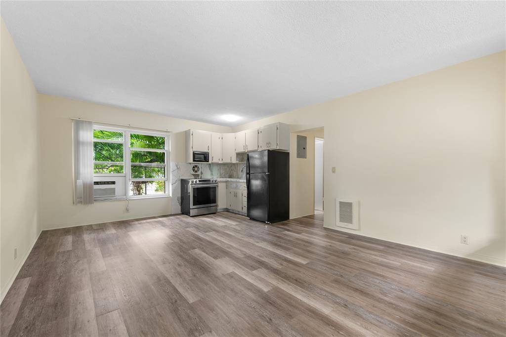 Fort Lauderdale, FL 33304,525 Antioch Ave