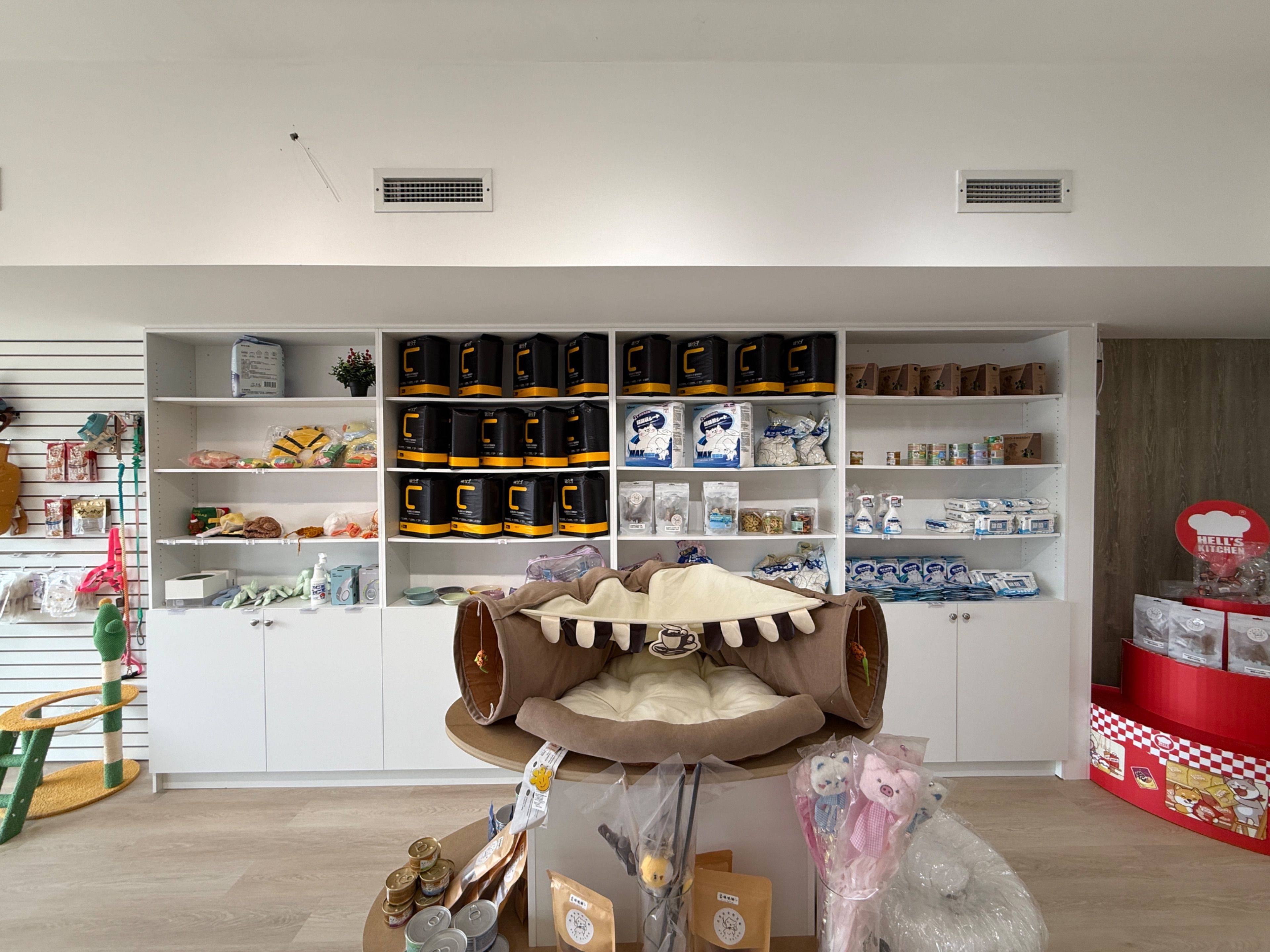 Markham, ON L3R 0L7,7665 Kennedy RD #1