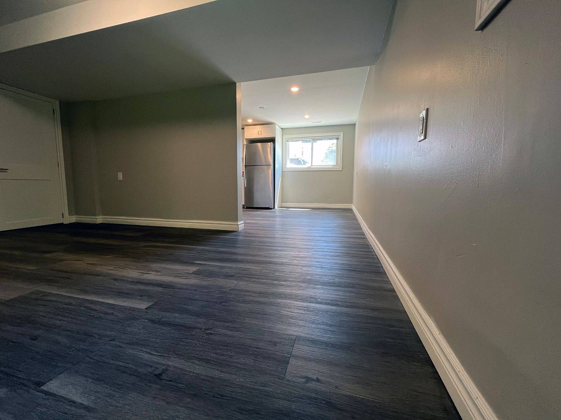 Collingwood, ON L9Y 2V3,120 Birch ST #Unit F