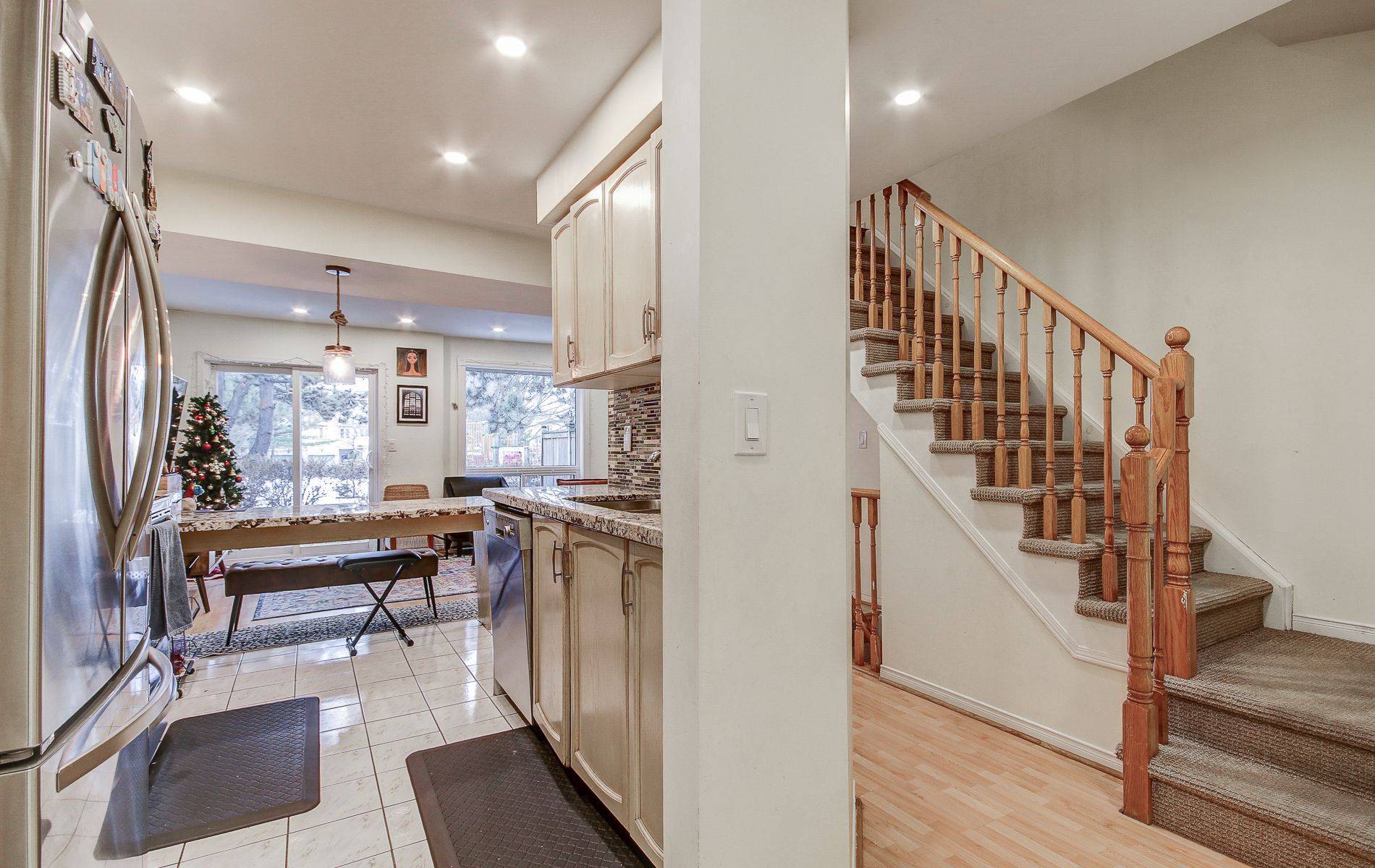 Mississauga, ON L4Z 3N8,55 Barondale DR #75