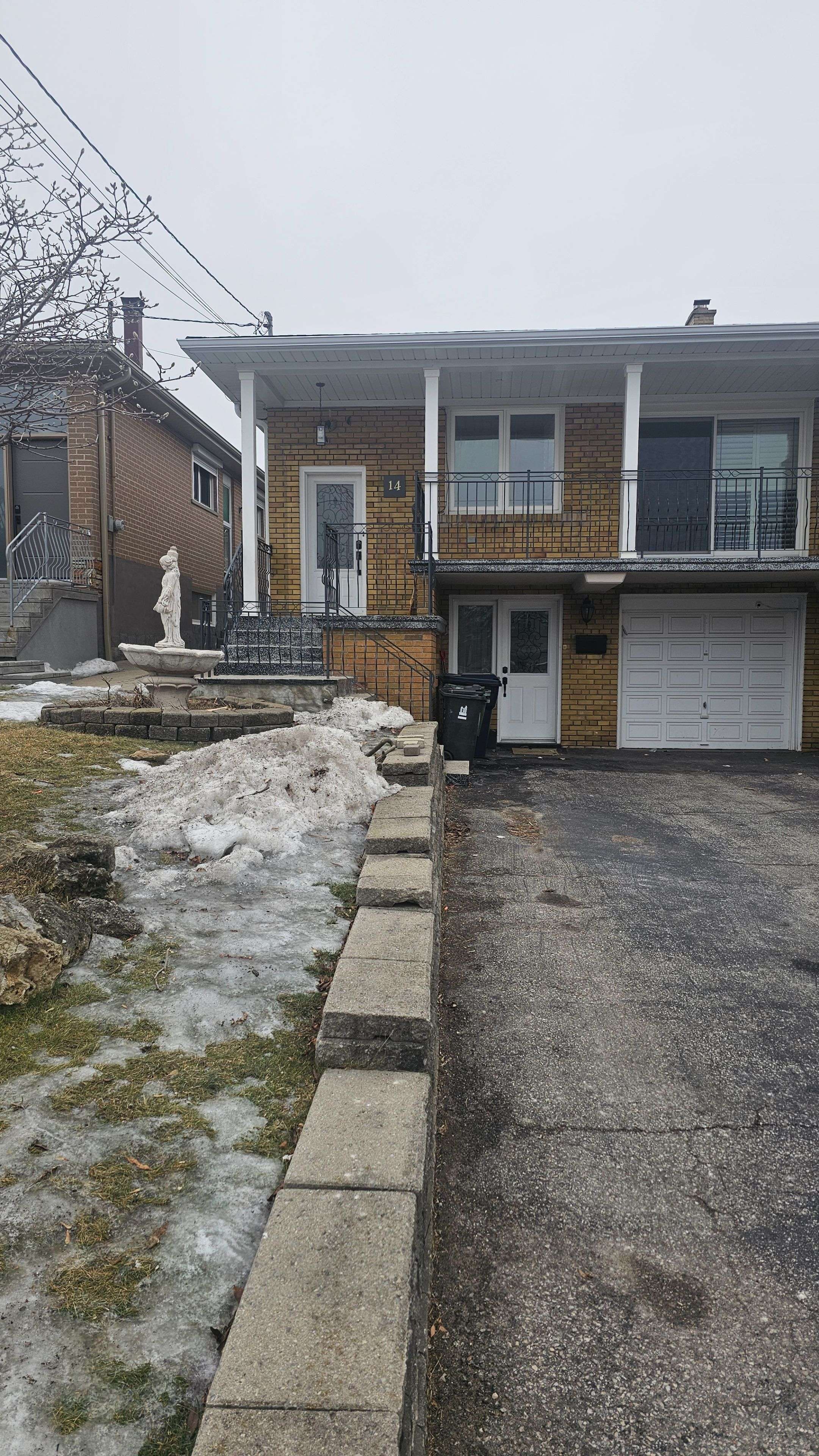 Toronto W05, ON M3L 1X9,14 Bengal CT #Main