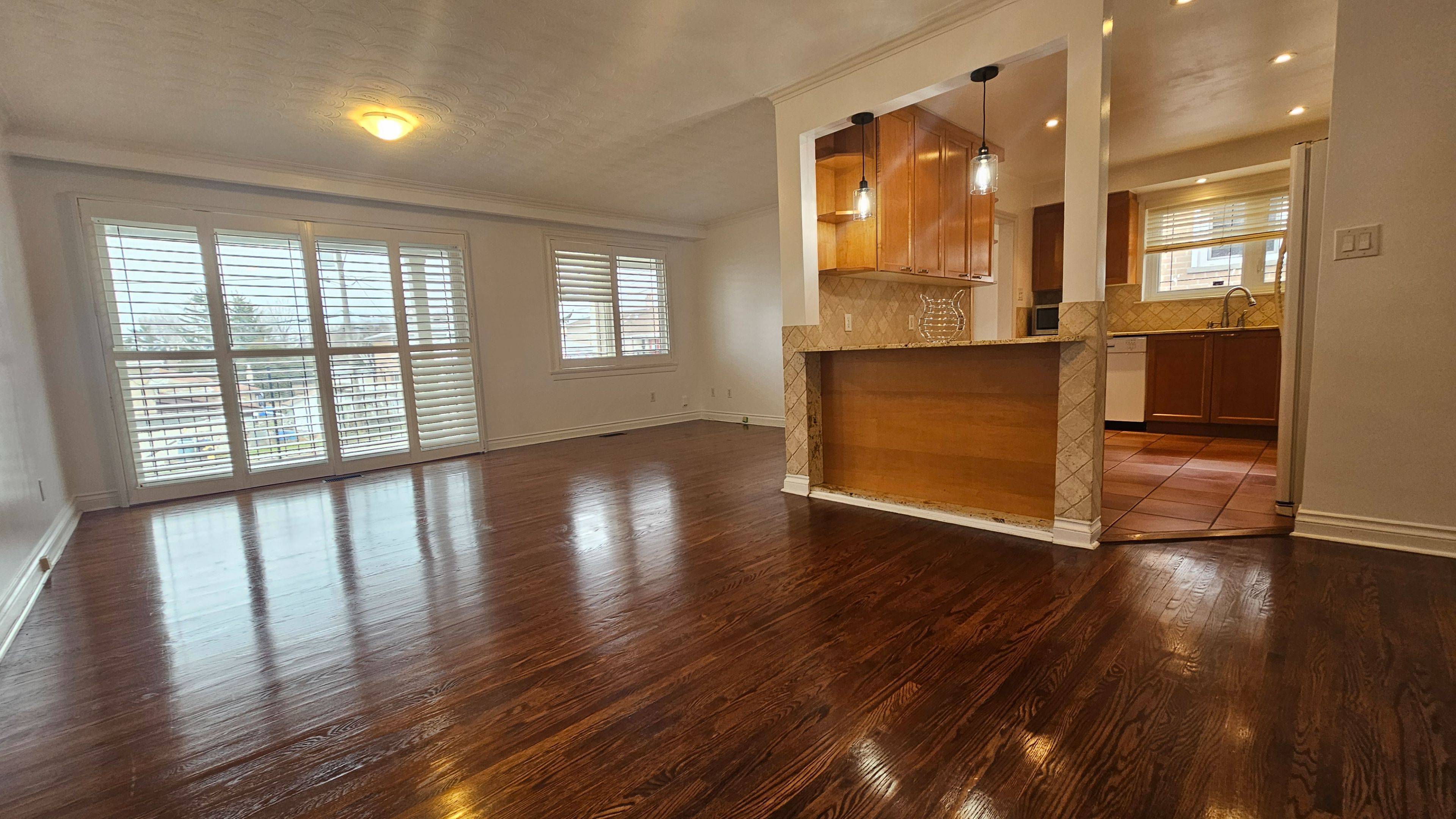 Toronto W05, ON M3L 1X9,14 Bengal CT #Main