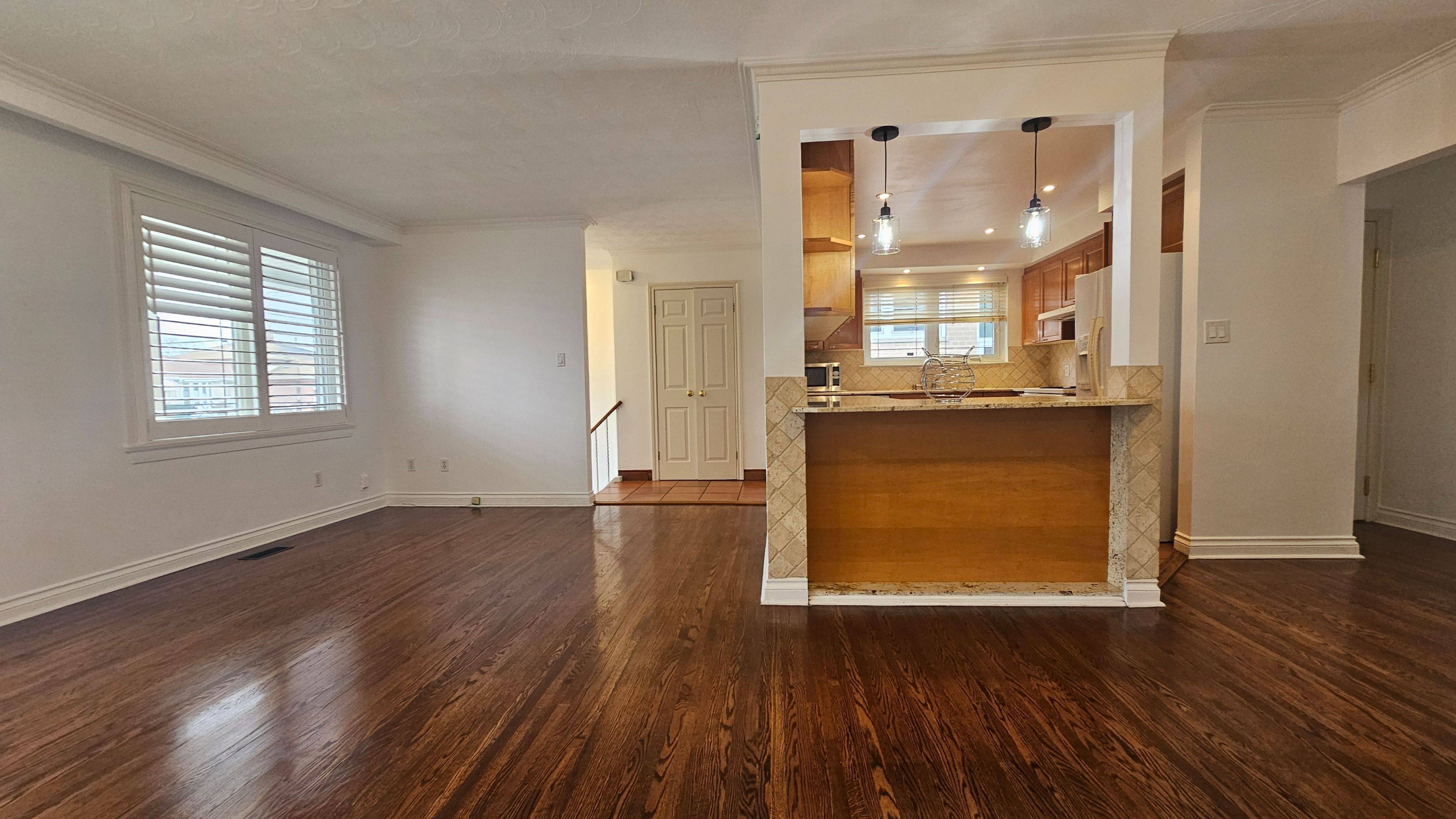 Toronto W05, ON M3L 1X9,14 Bengal CT #Main