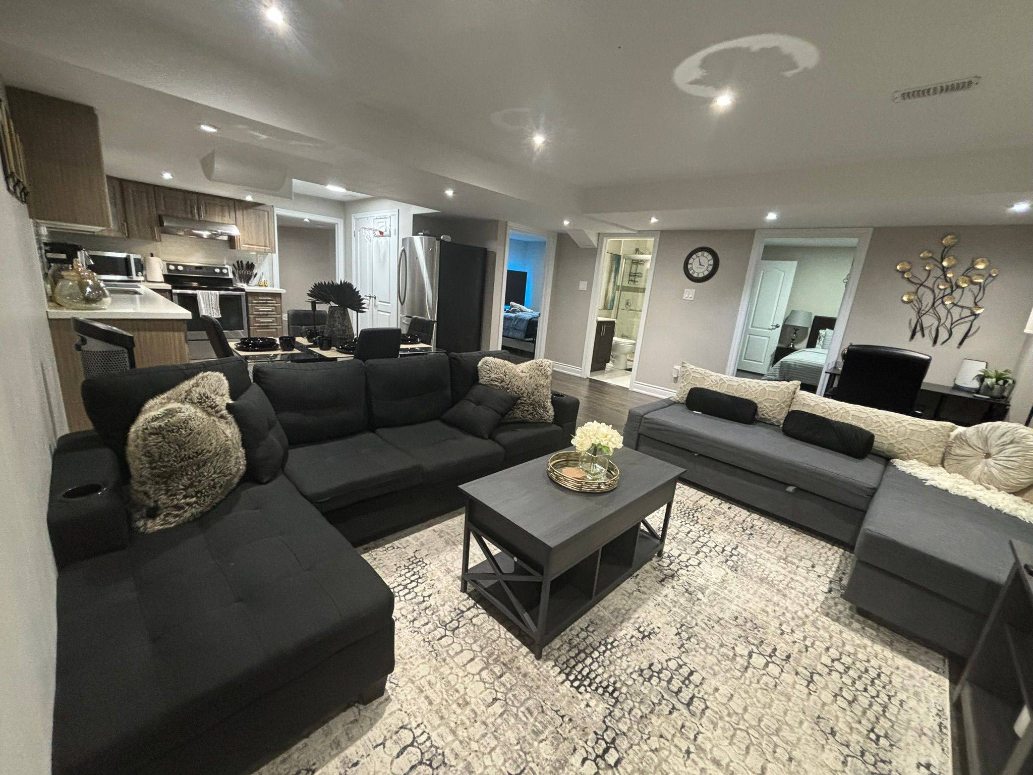 Brampton, ON L6Y 0B4,50 Mountain Ridge RD