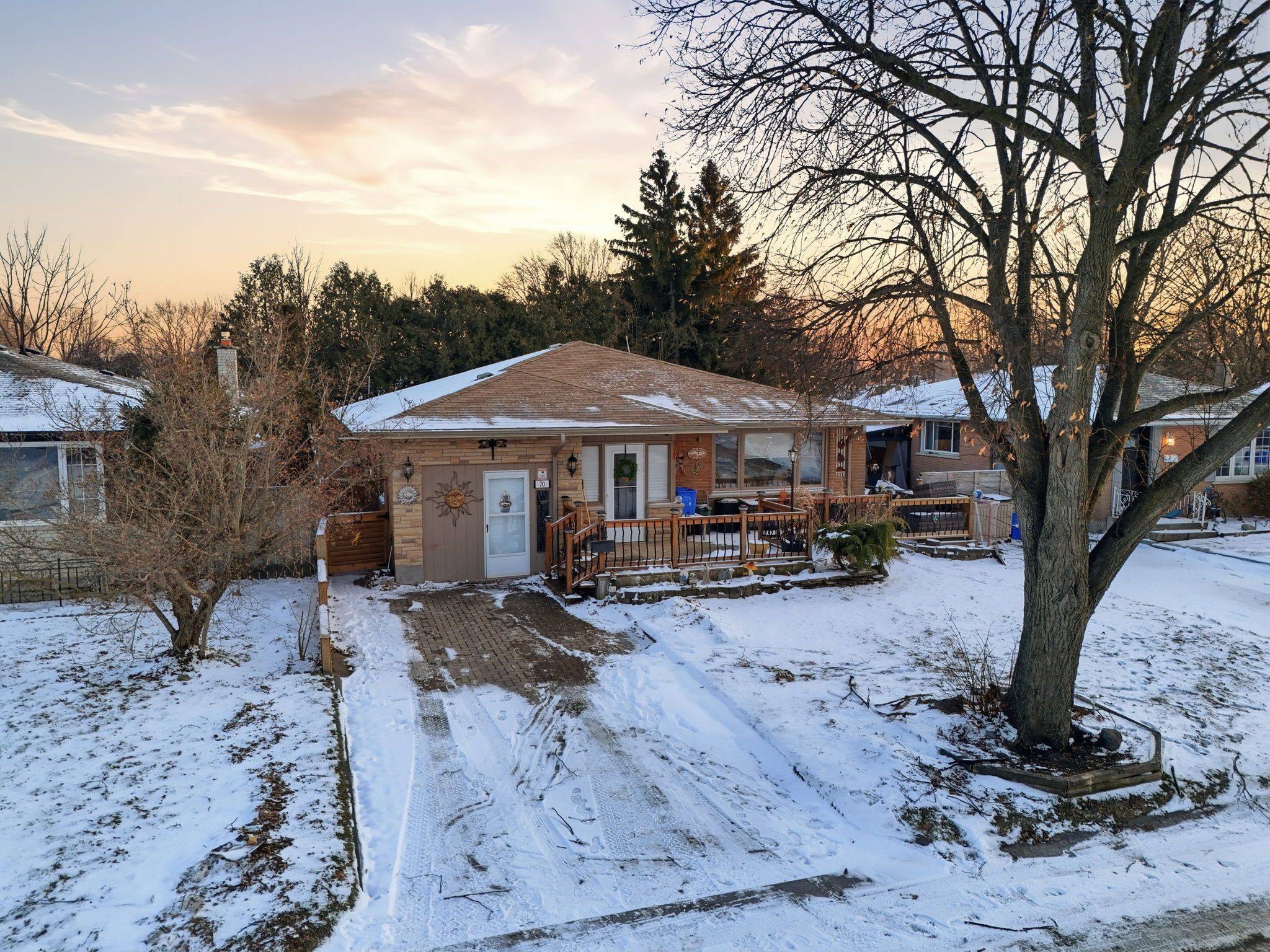 London East, ON N5V 1K8,70 Talavera CRES