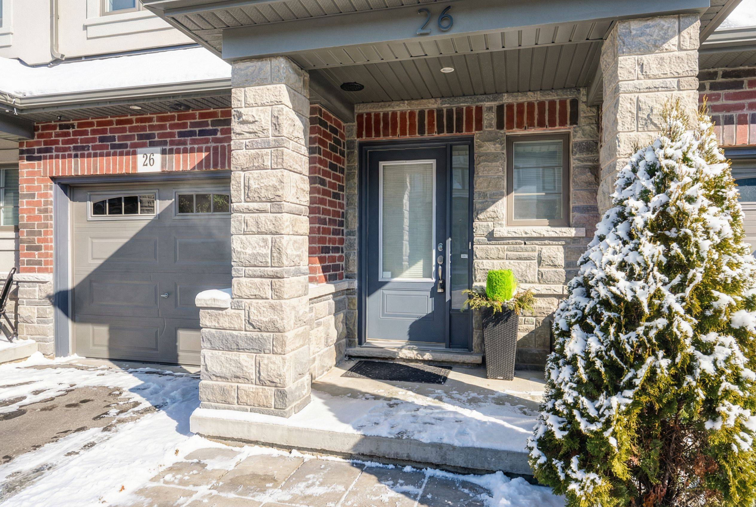 Cambridge, ON N3E 0E2,324 Equestrian WAY #26