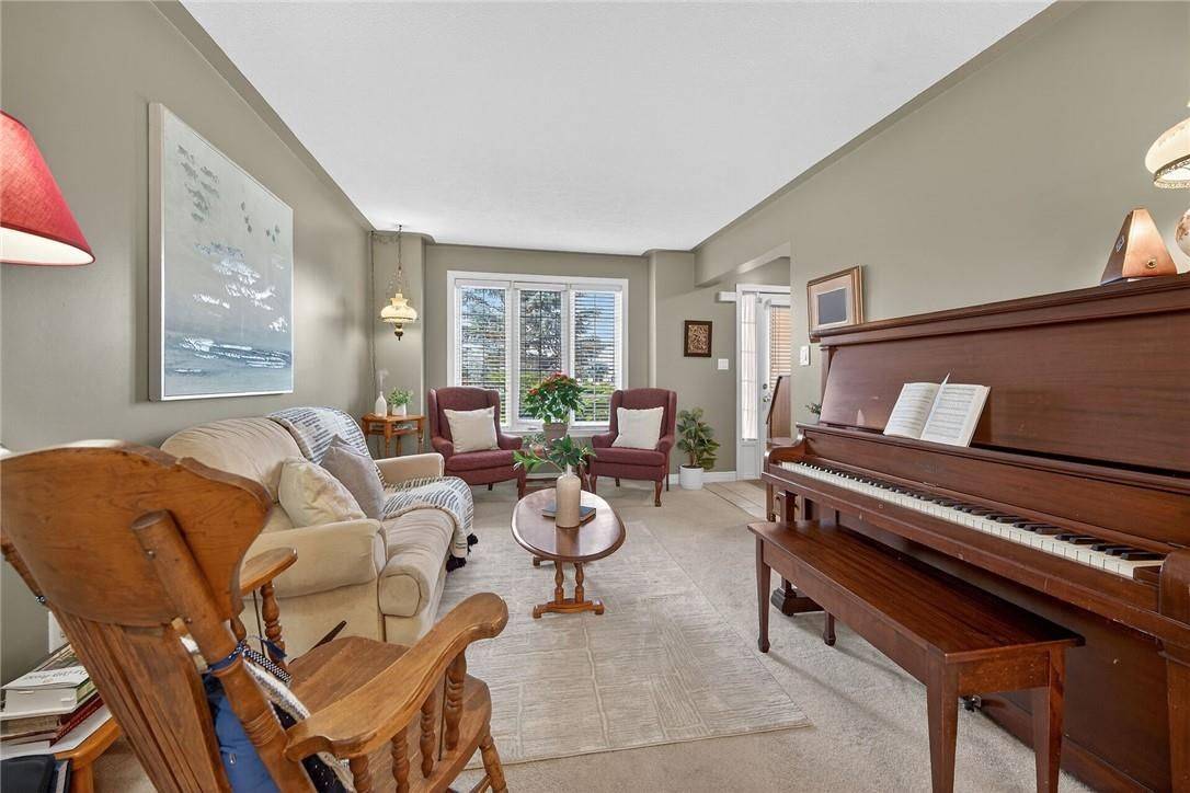 Haldimand, ON N0A 1H0,33 Oak CRES