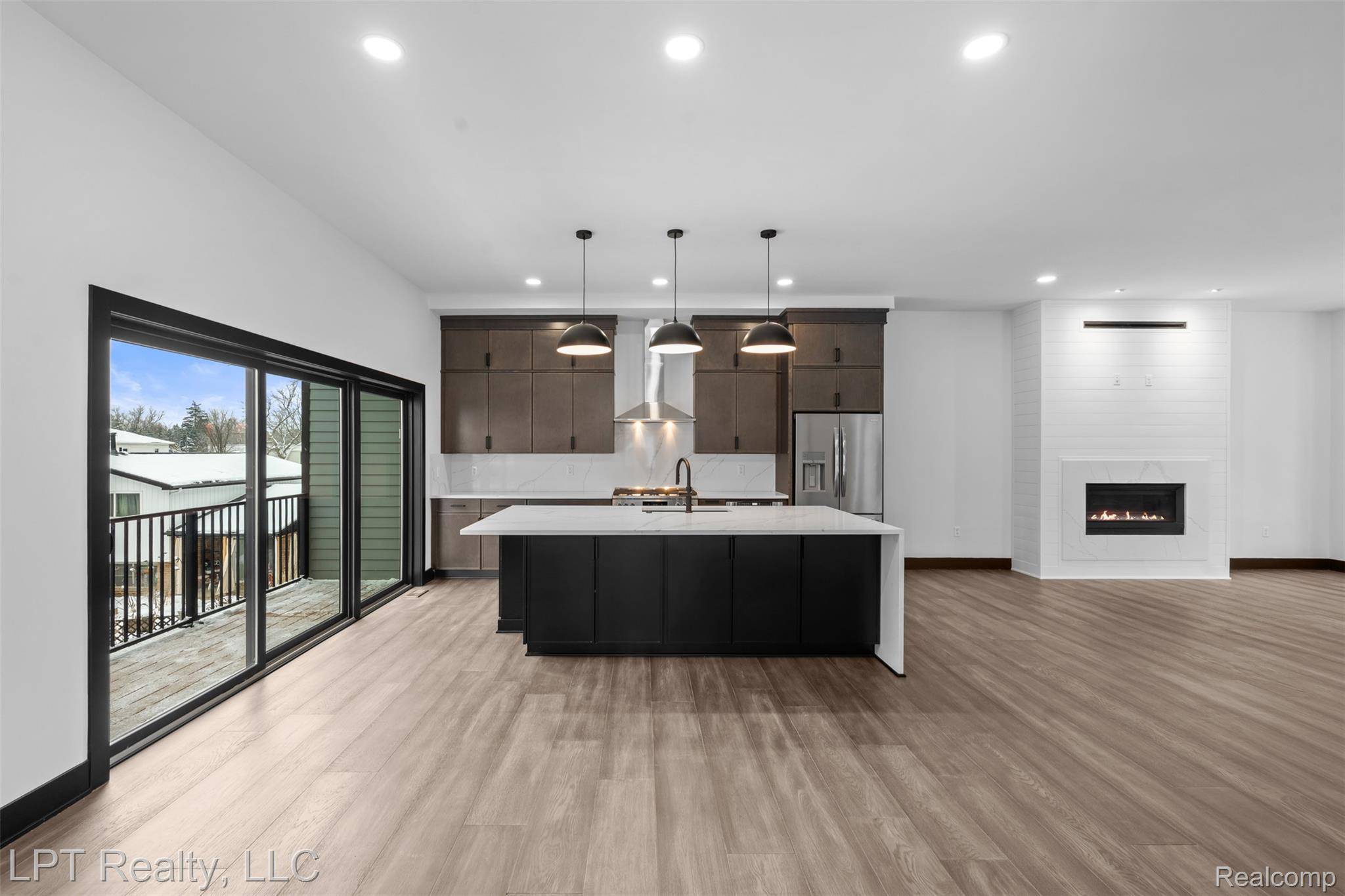 Brighton, MI 48116,523 Walnut ST