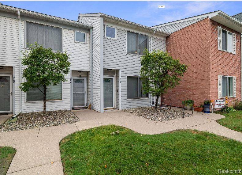 Mt. Clemens, MI 48043,90 ROSEBUD LN