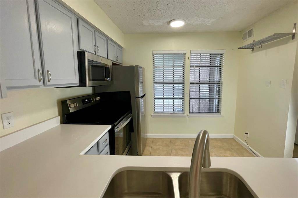 Dallas, TX 75287,4748 Old Bent Tree Lane #1404