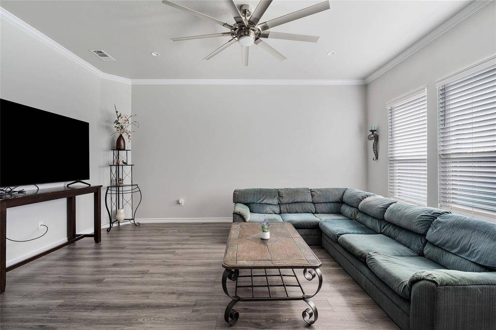 Bonham, TX 75418,808 E 6th Street