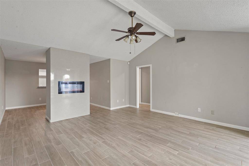 Euless, TX 76039,3002 Penny Lane