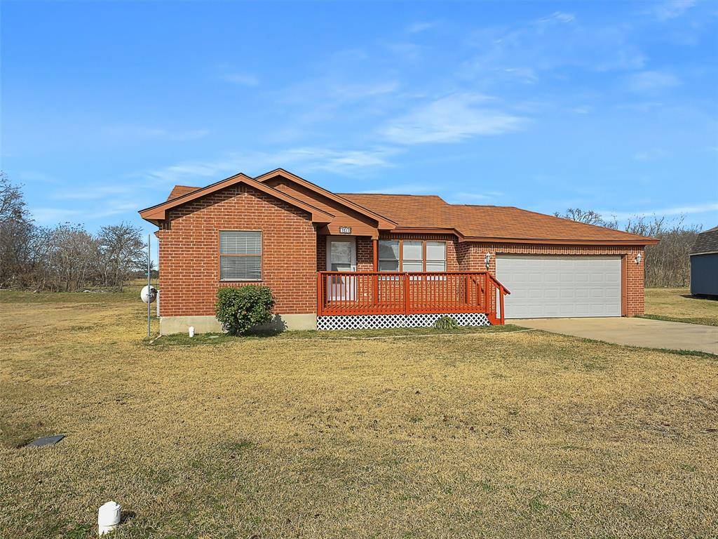 Gunter, TX 75058,707 Doris Lane