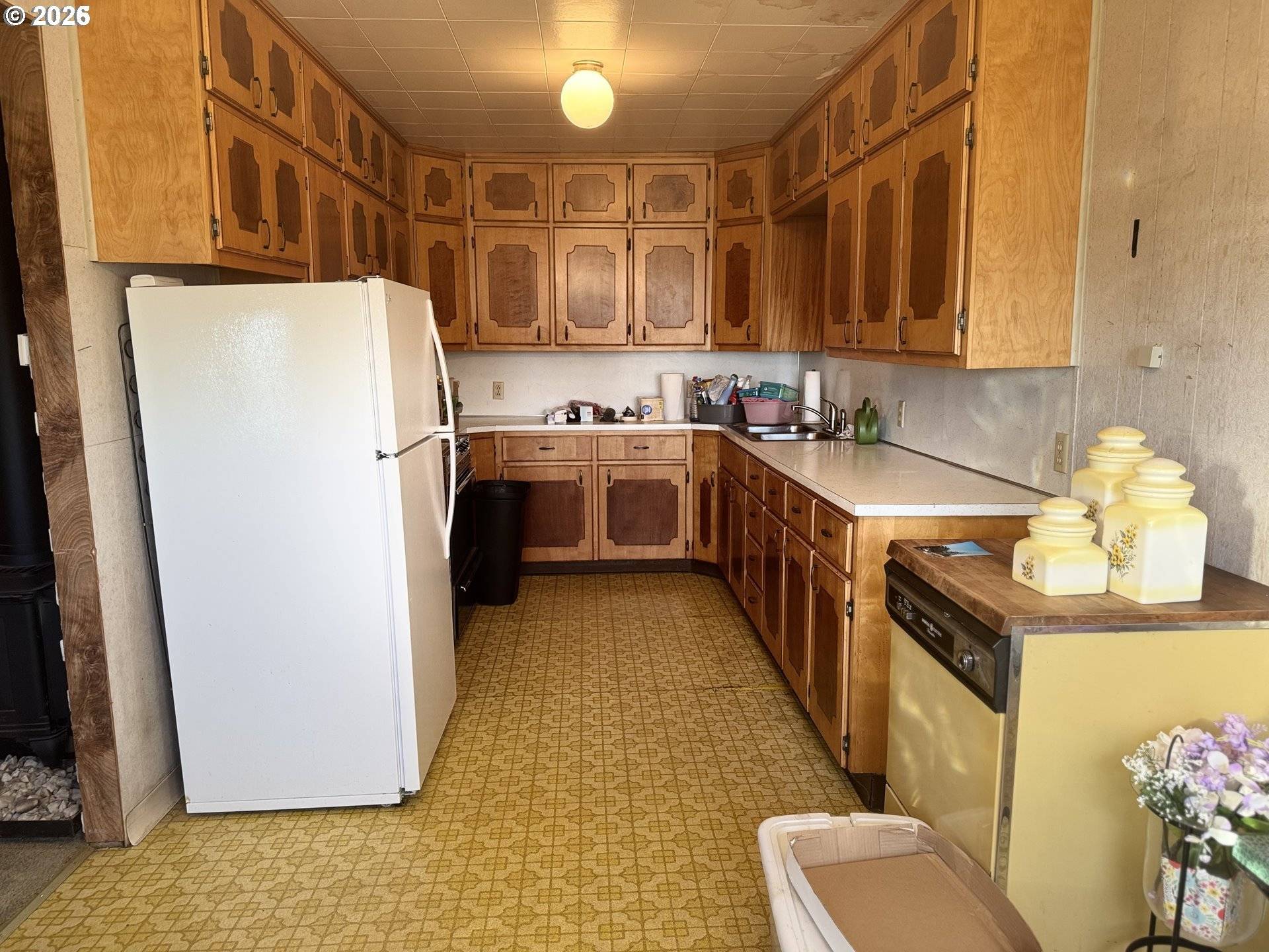 Coquille, OR 97423,684 E 10th ST