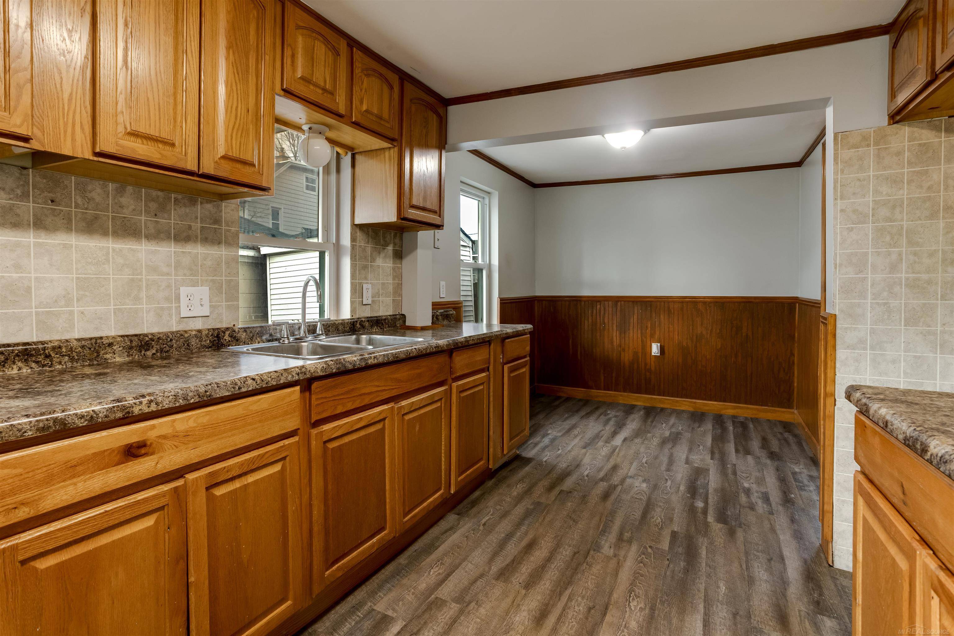 Saint Clair, MI 48079,513 N 6th ST