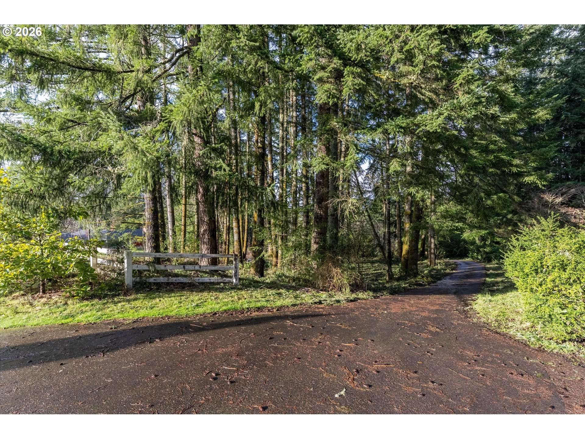 Kelso, WA 98626,415 BODINE RD