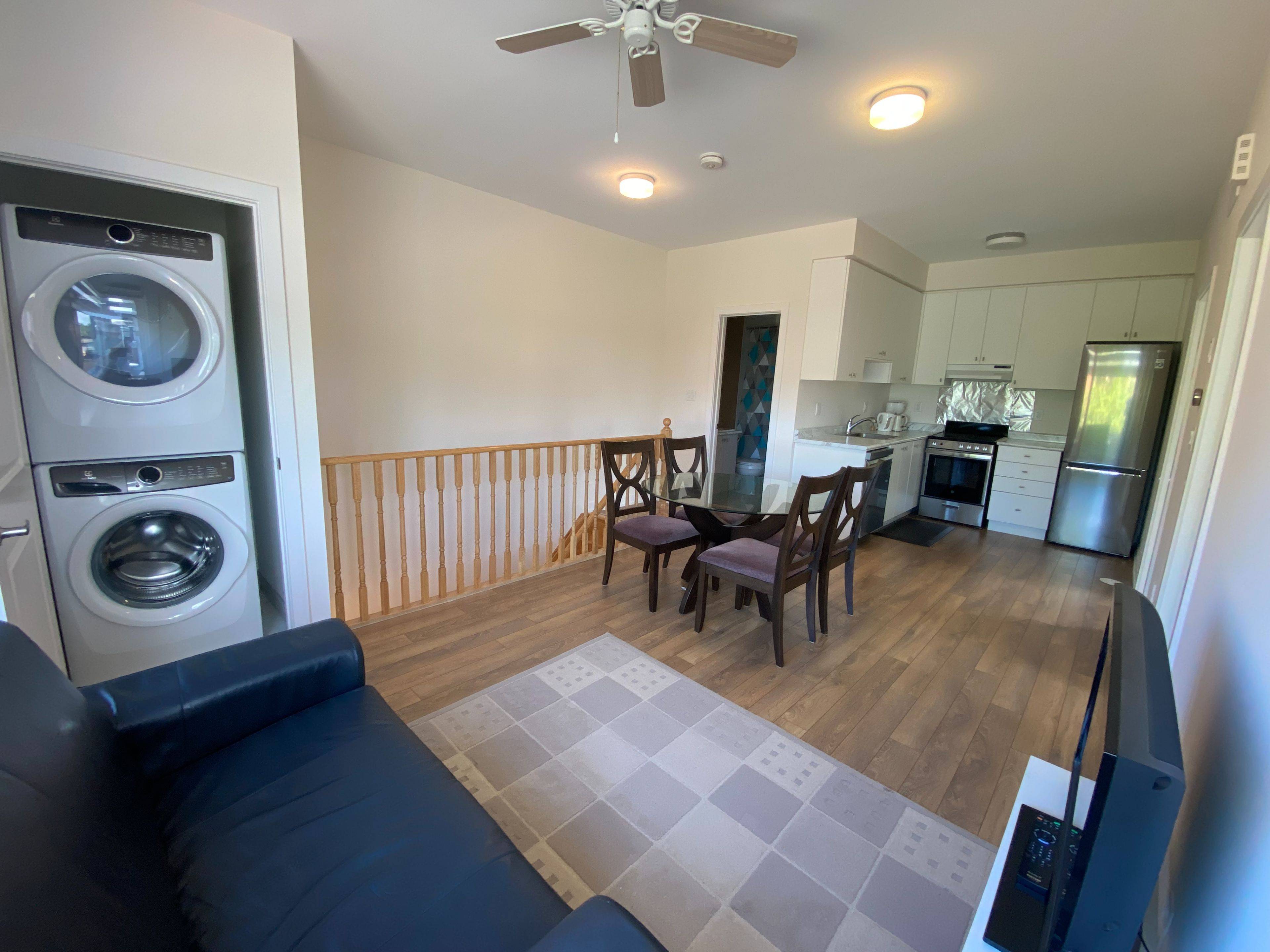 Markham, ON L6B 1P1,112 Old Oak LN #Coach