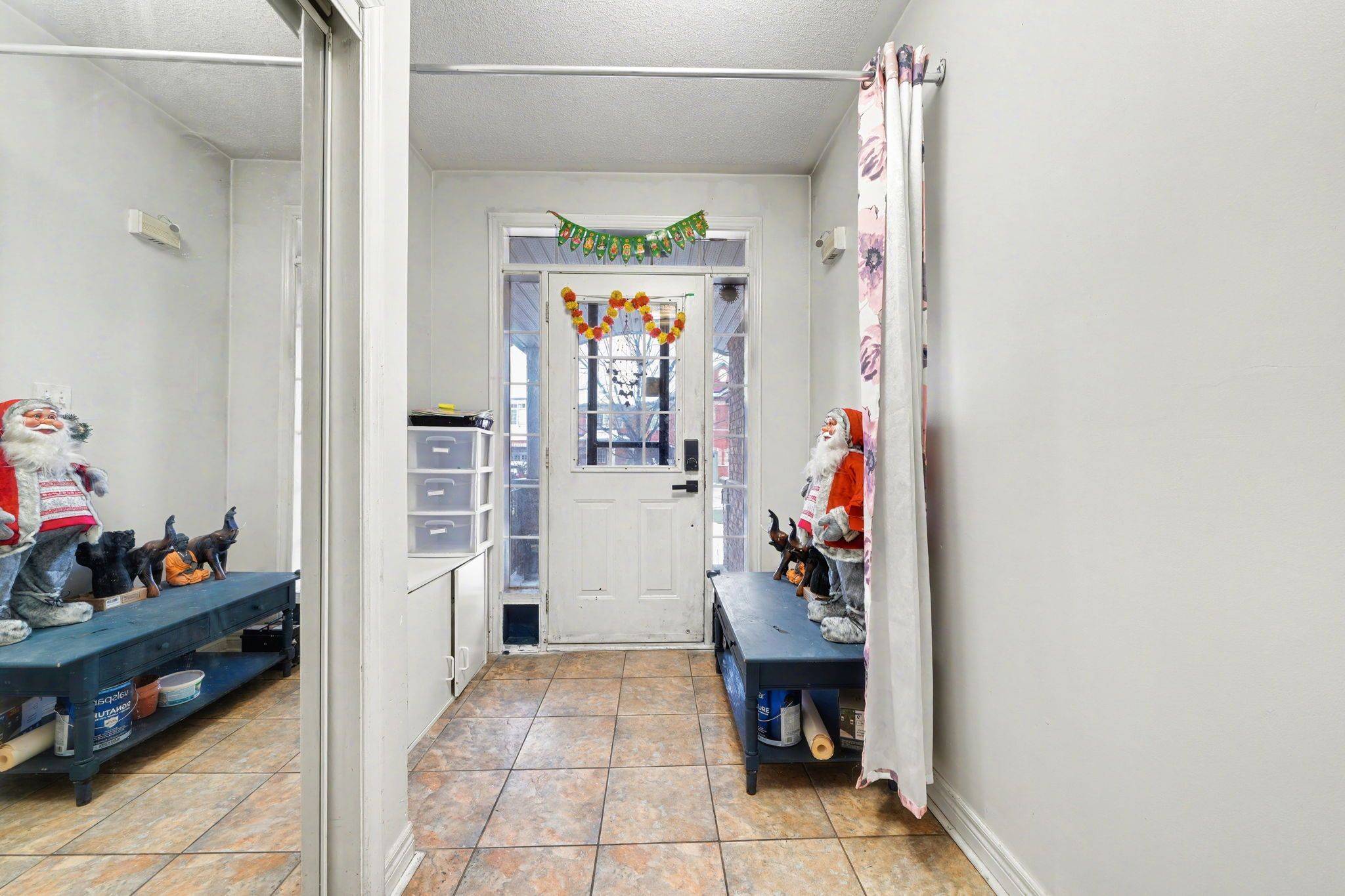 Brampton, ON L7A 2G2,5 Traymore ST