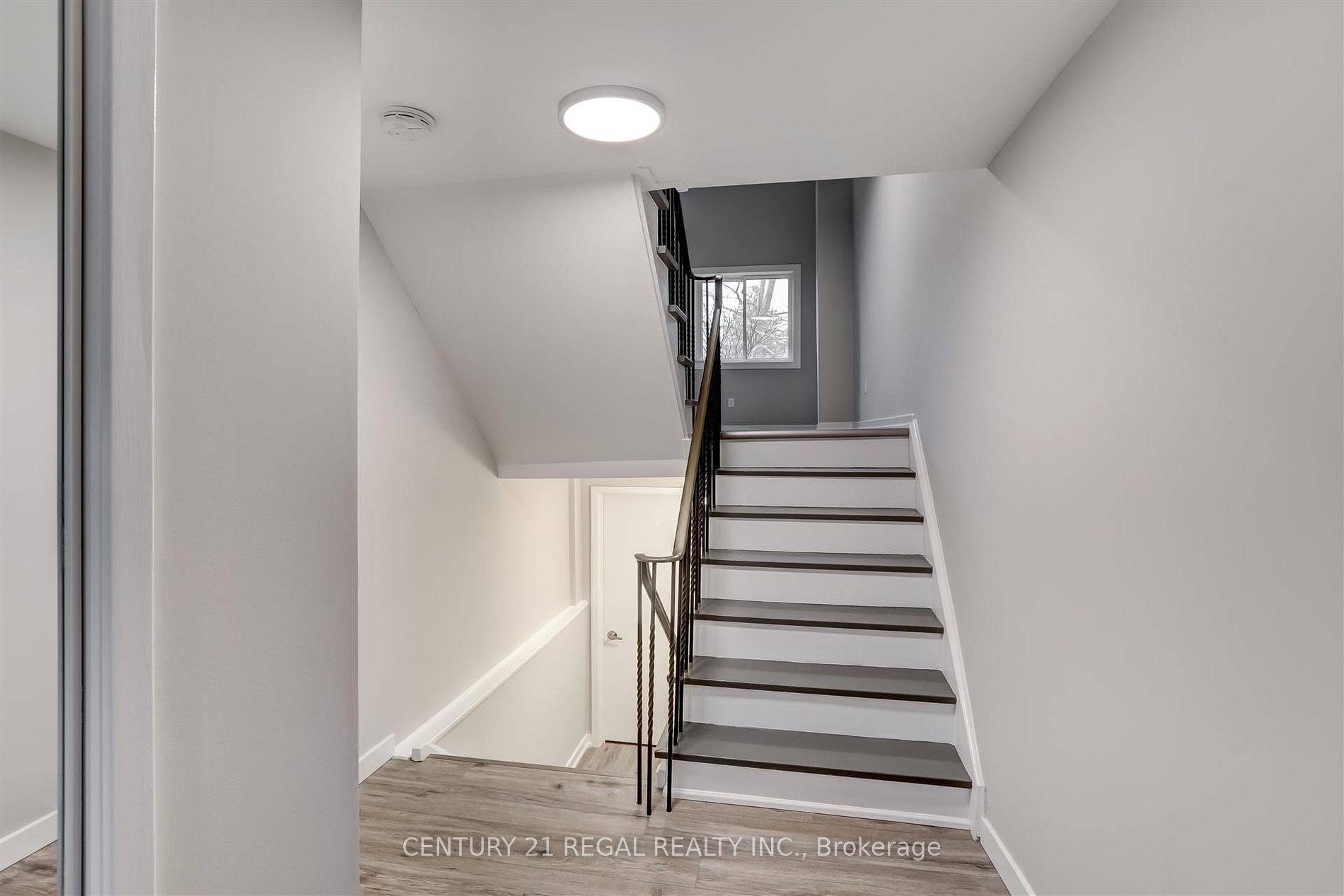 Mississauga, ON L5A 3G8,2145 Sherobee RD #85