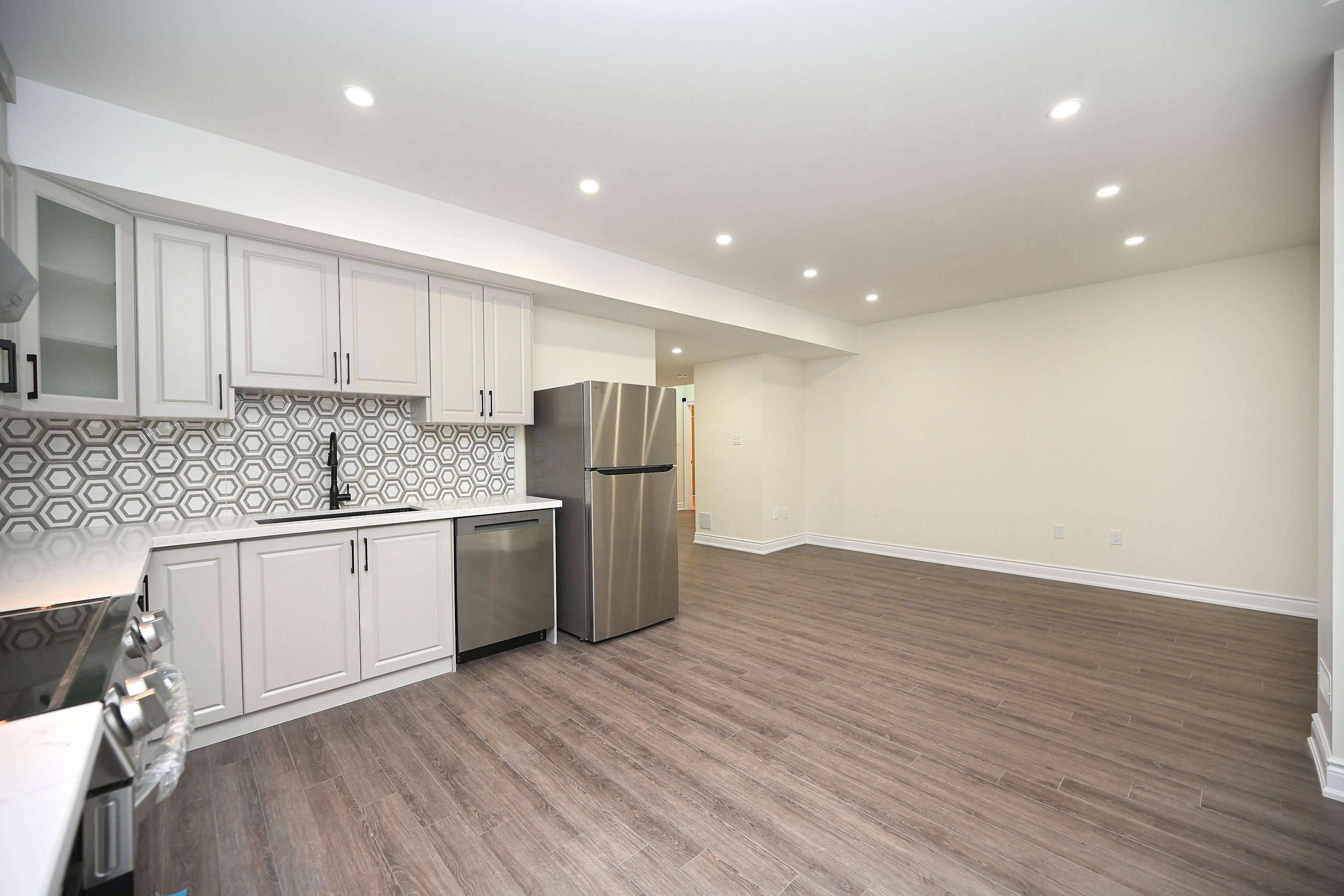 Oakville, ON L6H 0Z6,46 Mevira GDNS