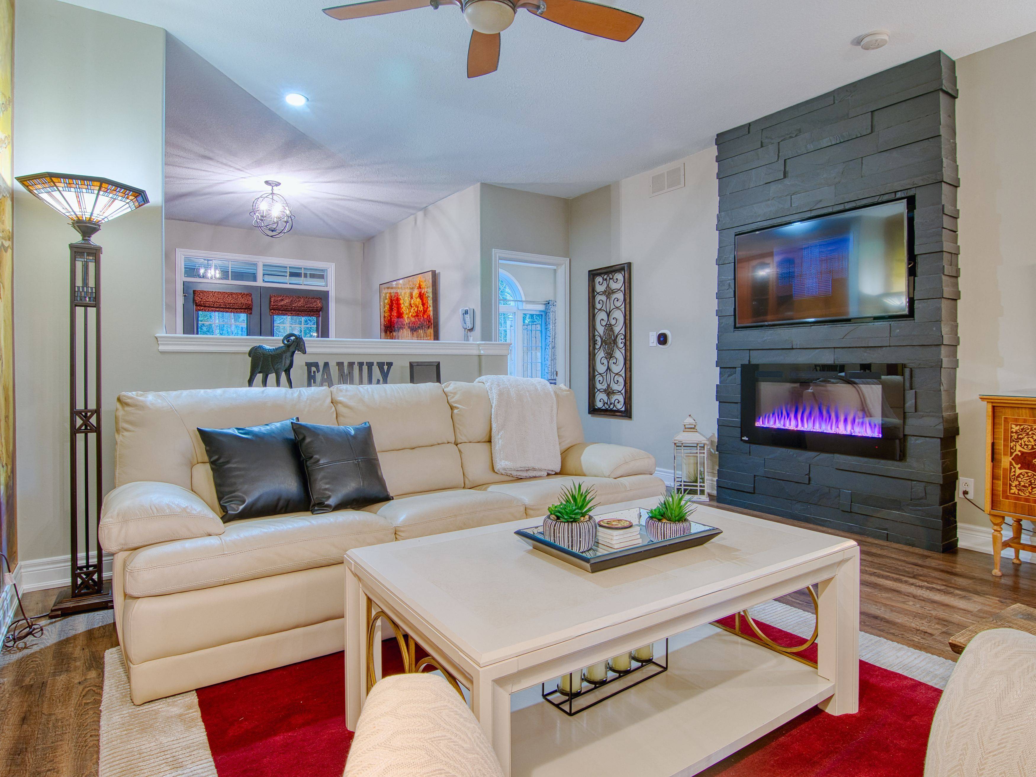 St. Catharines, ON L2S 3Z9,174 Martindale RD #Unit #6