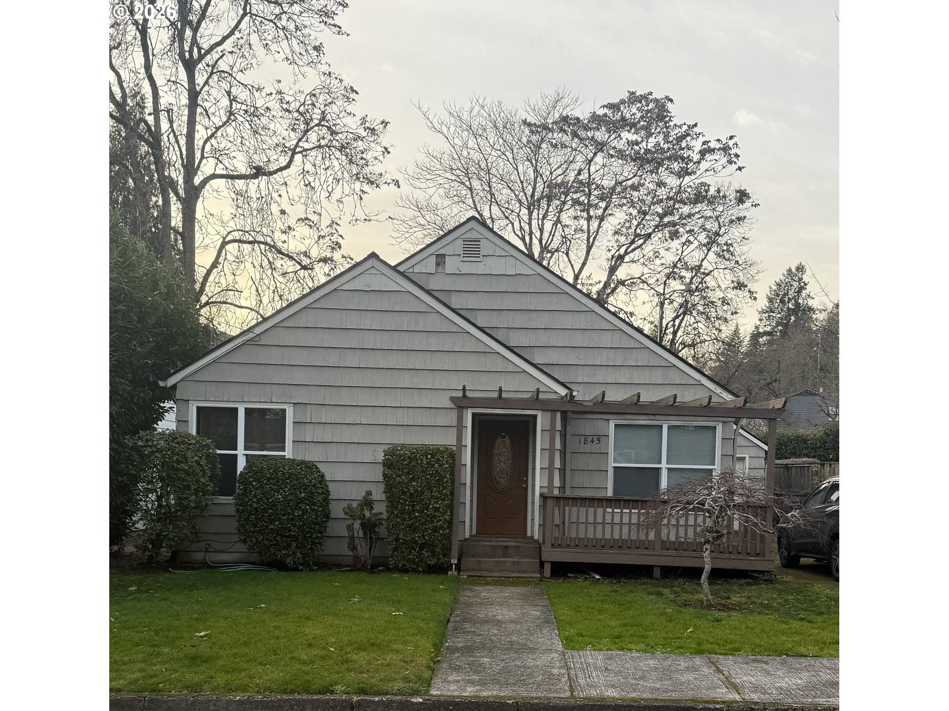 Salem, OR 97302,1845 East NOB HILL ST SE