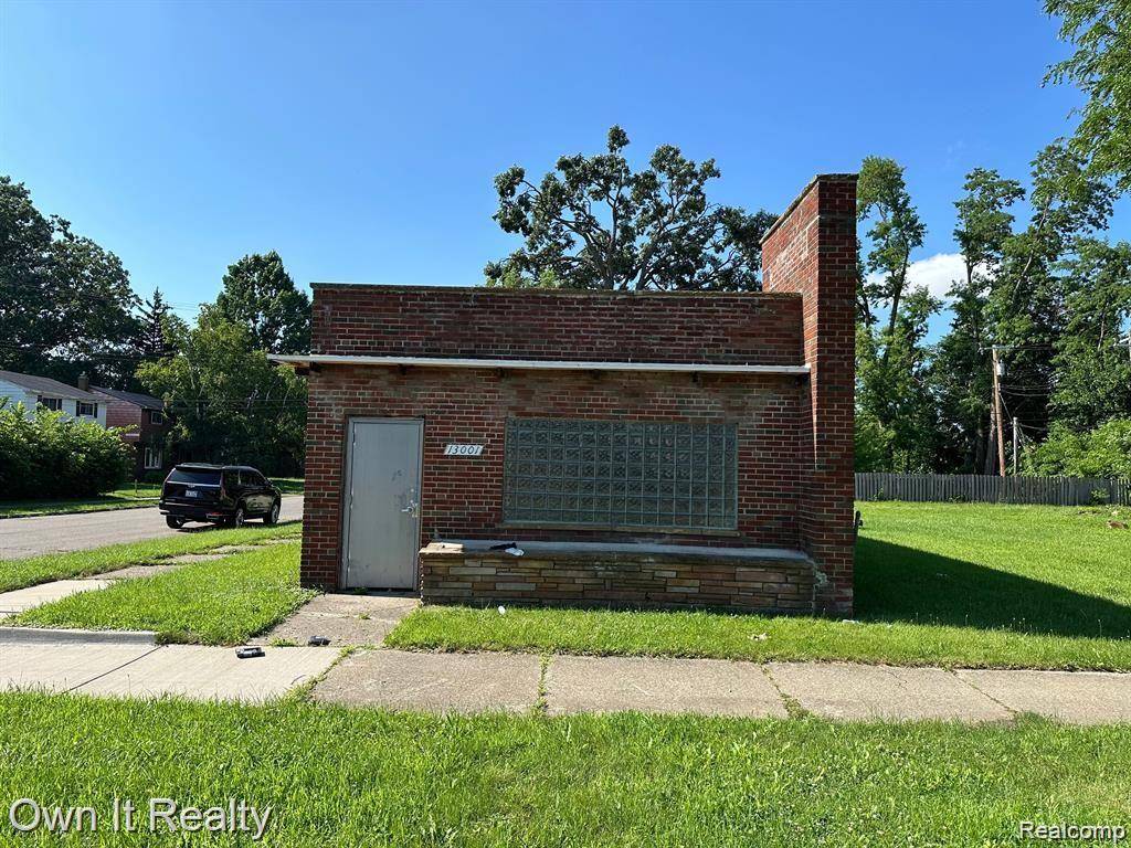13001 JOY RD, Detroit, MI 48228