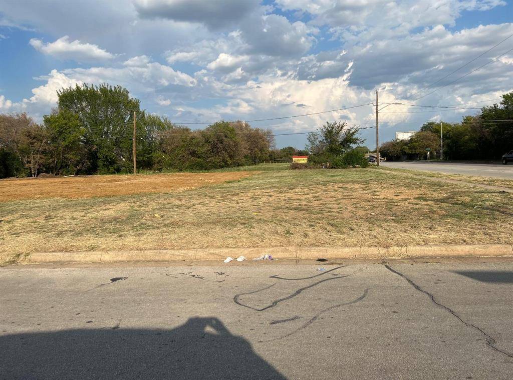 Fort Worth, TX 76119,3741 Burnice Drive