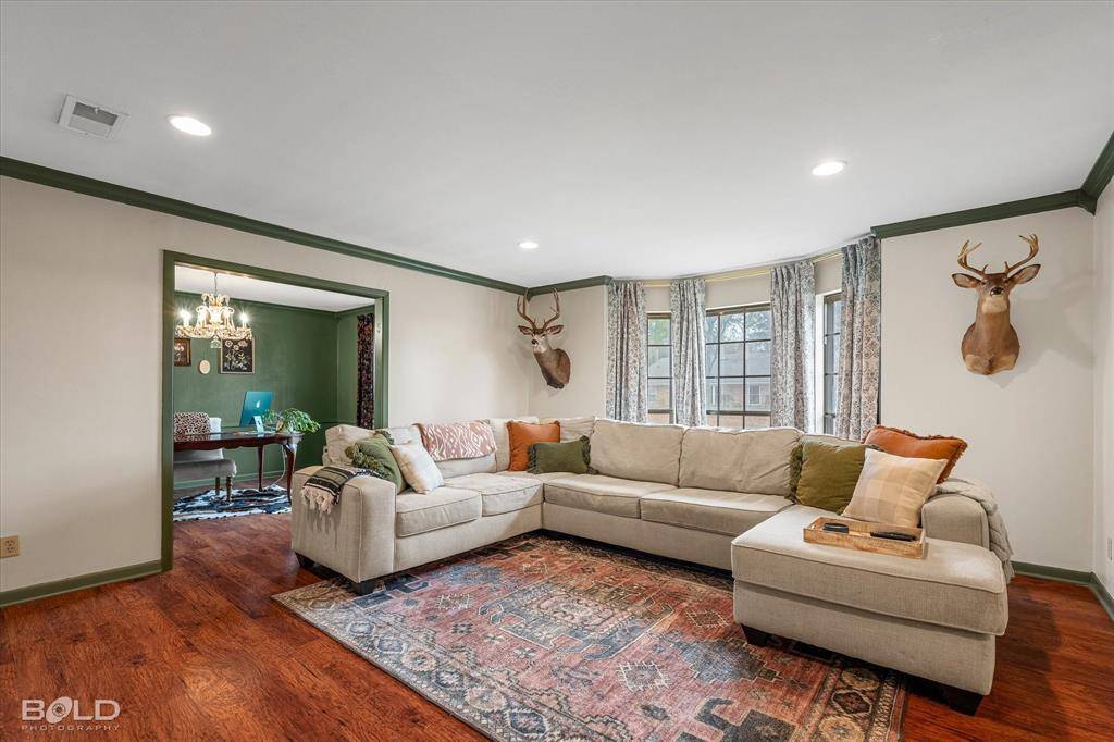 Shreveport, LA 71106,521 Dunmoreland Drive