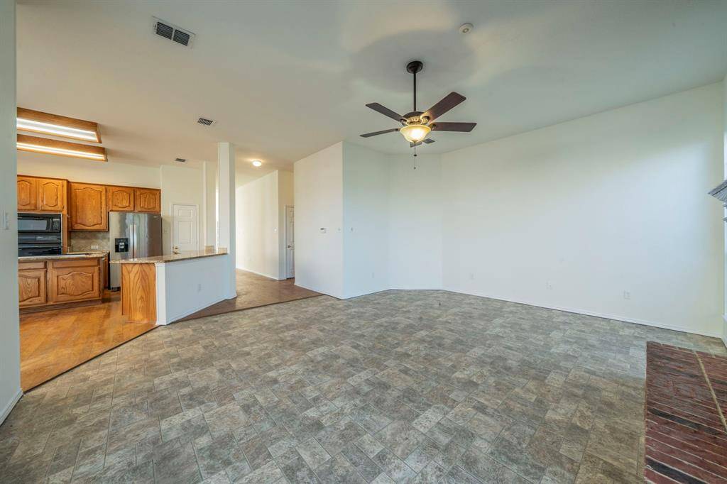 Highland Village, TX 75077,860 Tartan Trail