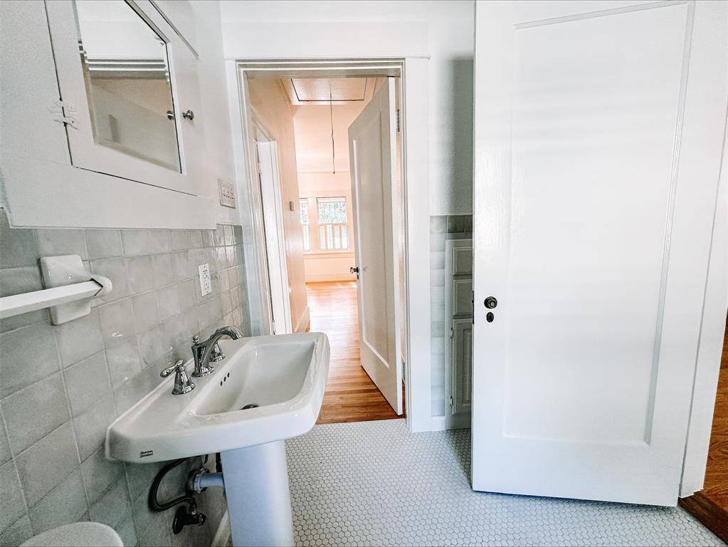 Fort Worth, TX 76110,2333 Irwin Street