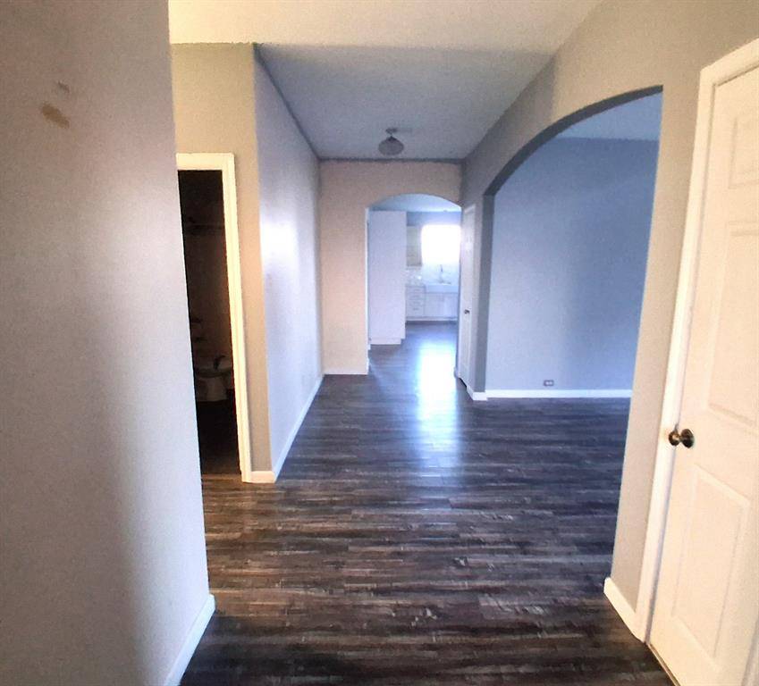 Fort Worth, TX 76052,13544 Leather Strap Drive