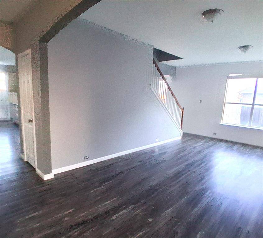 Fort Worth, TX 76052,13544 Leather Strap Drive