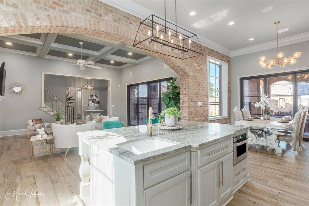 Bossier City, LA 71111,115 Overbrook Lane