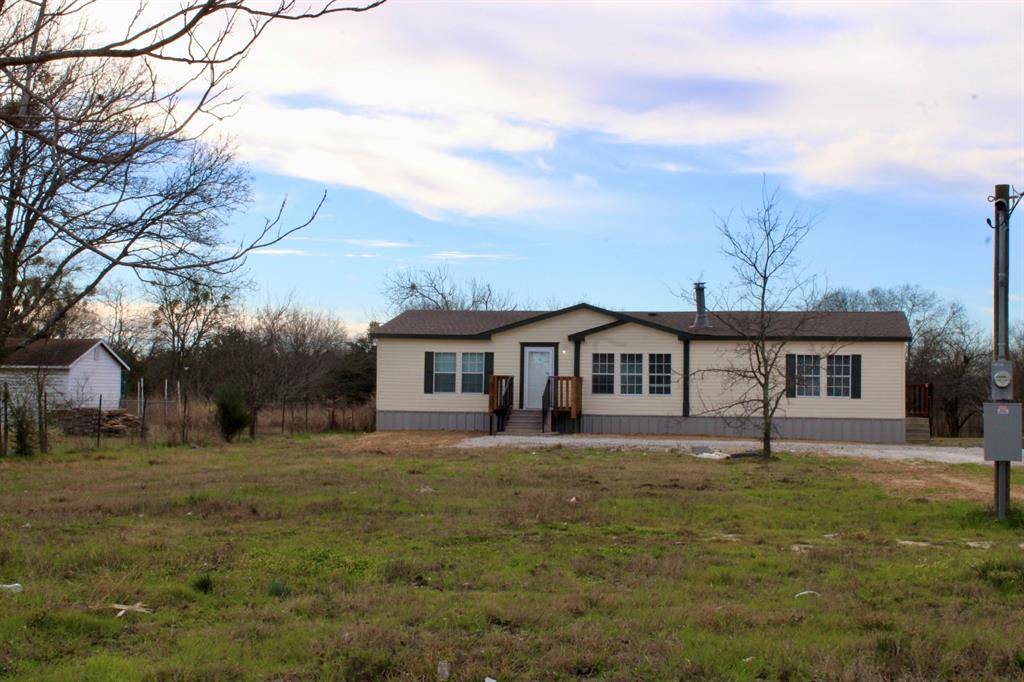Quinlan, TX 75474,4059 Private Road 2280