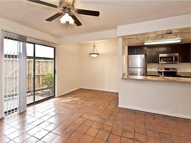 Dallas, TX 75206,5909 Birchbrook Drive #127