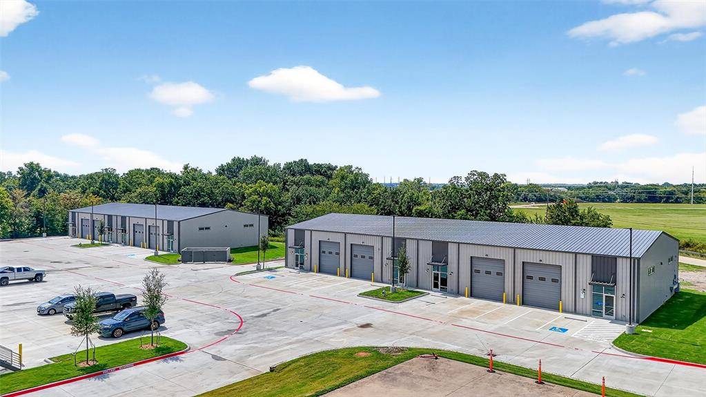 Sherman, TX 75092,304 Progress Drive #C