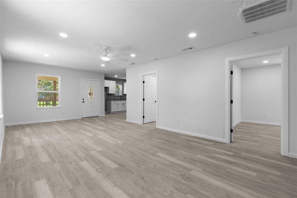 Cooper, TX 75432,211 7th Street