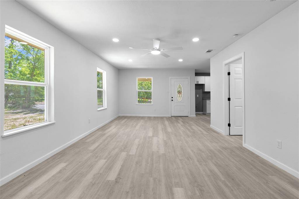 Cooper, TX 75432,211 7th Street