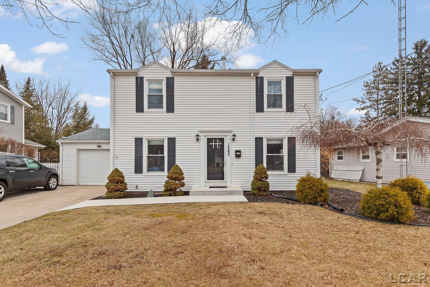 Adrian, MI 49221,1060 Scottdale Drive DR