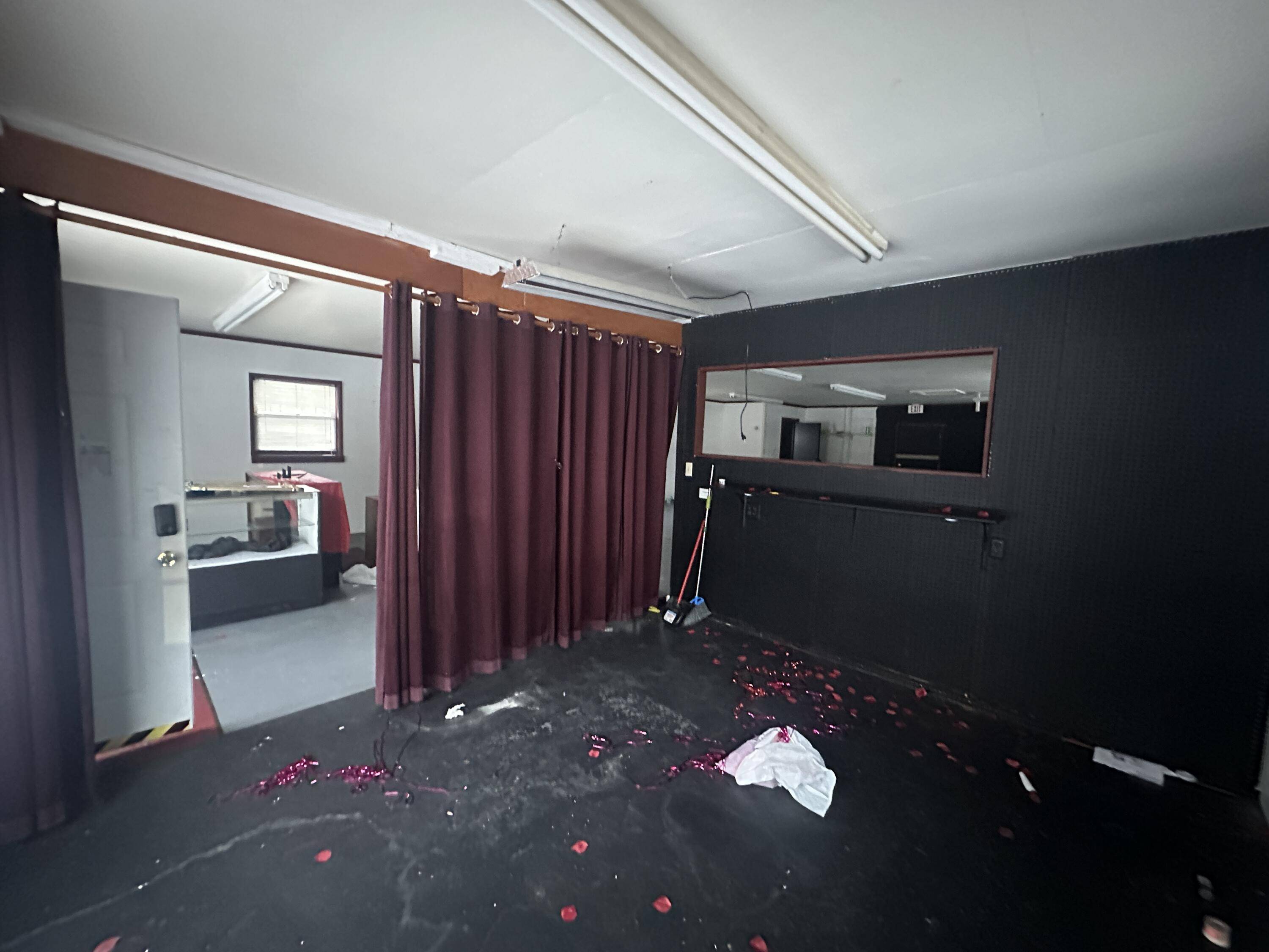 Albion, MI 49224,16987 W Michigan AVE