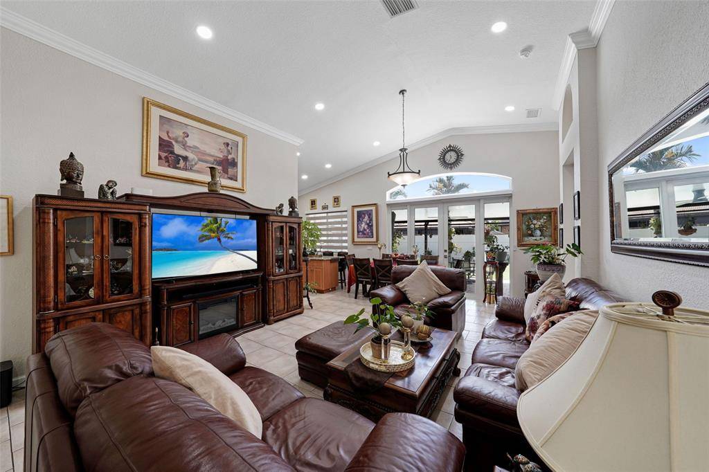 Homestead, FL 33033,4122 NE 22nd St