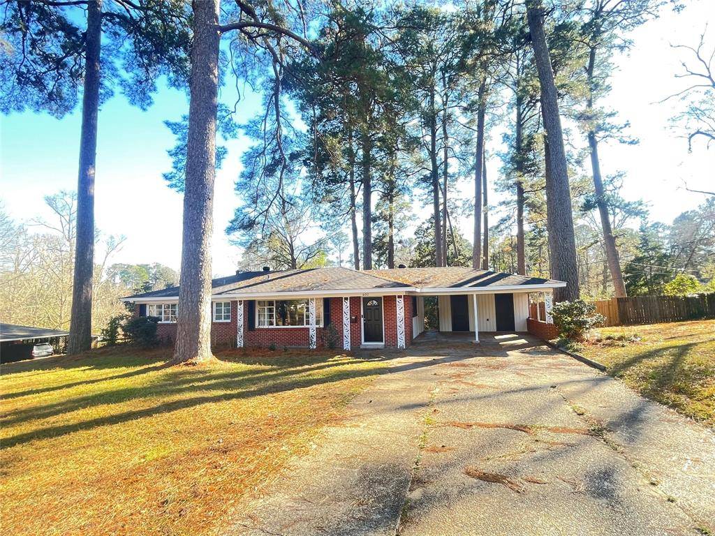 Minden, LA 71055,402 E Todd Street