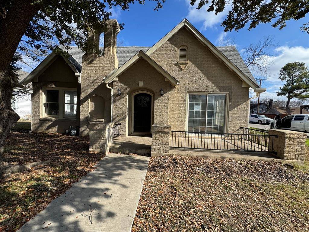 Cleburne, TX 76033,805 Prairie Avenue