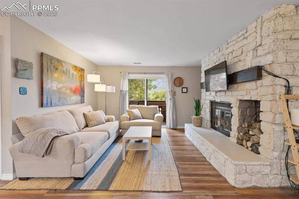 Colorado Springs, CO 80906,1065 Moorings DR