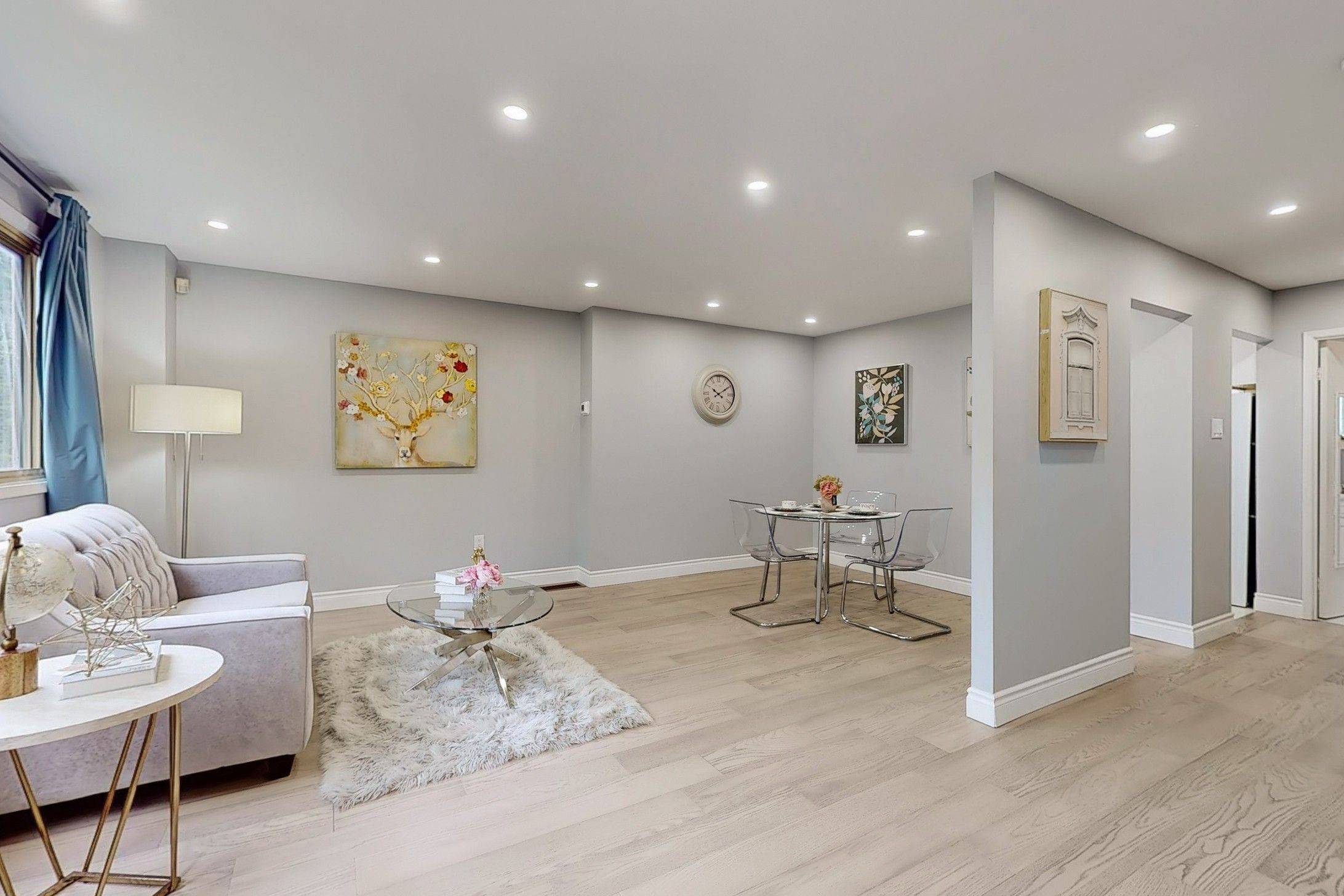 Toronto C15, ON M2H 2T2,10 Townsend RD