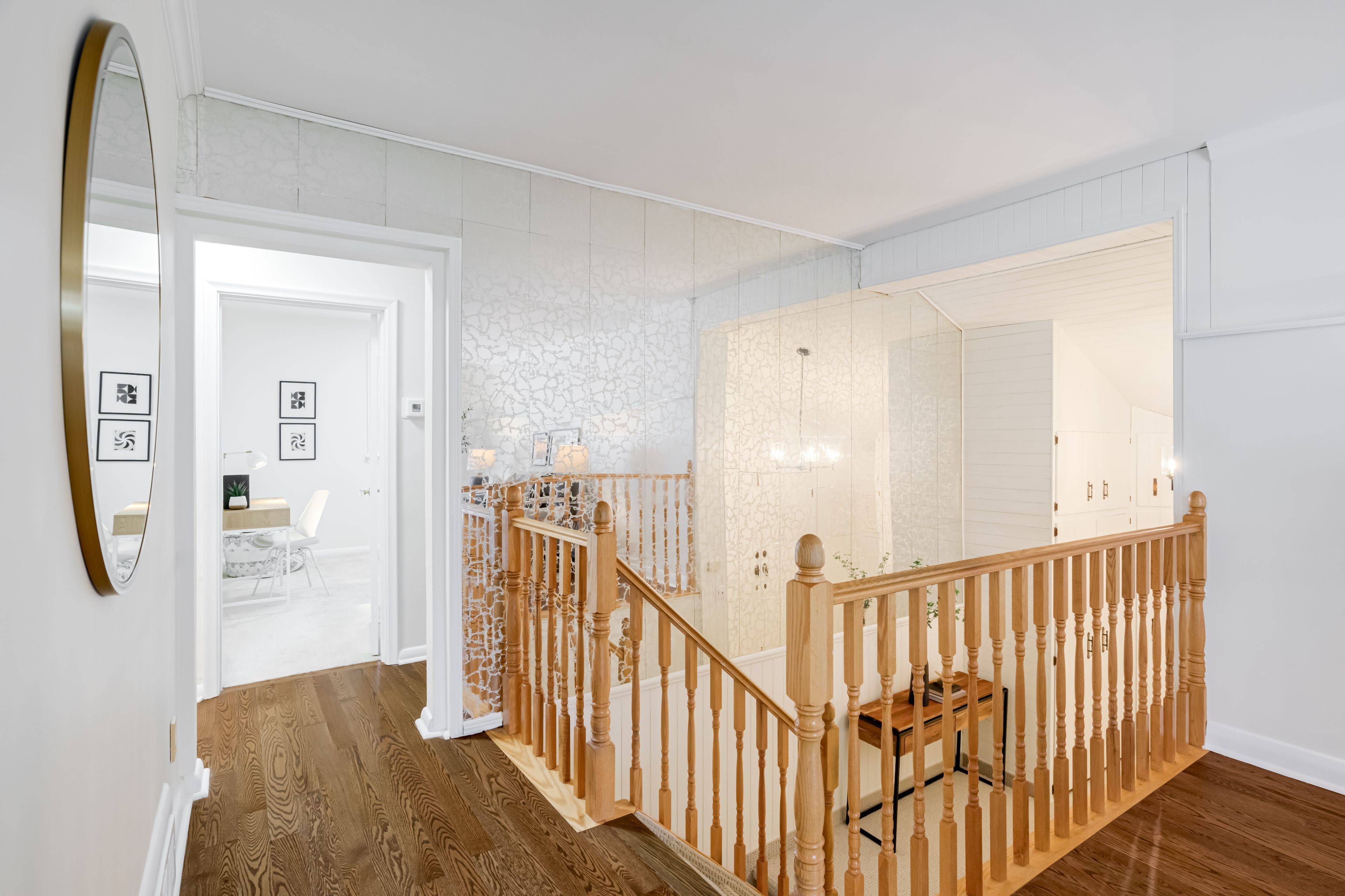 Toronto E09, ON M1J 1P8,11 Mackinac CRES