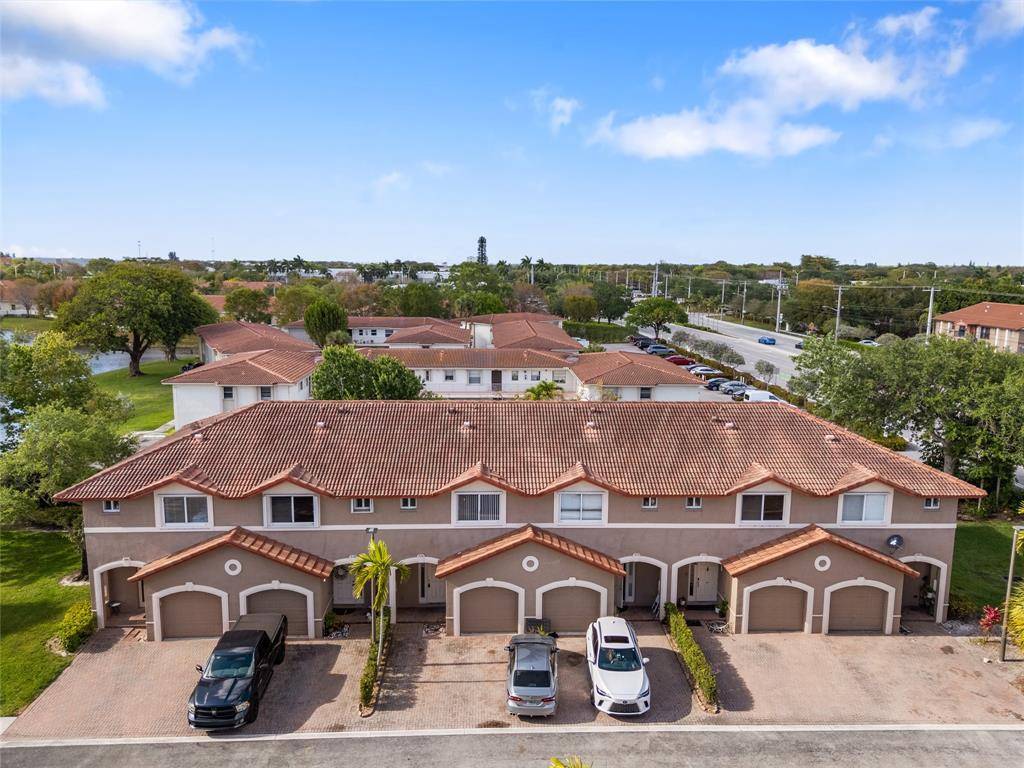 Coral Springs, FL 33065,3134 CORAL RIDGE DR #3136