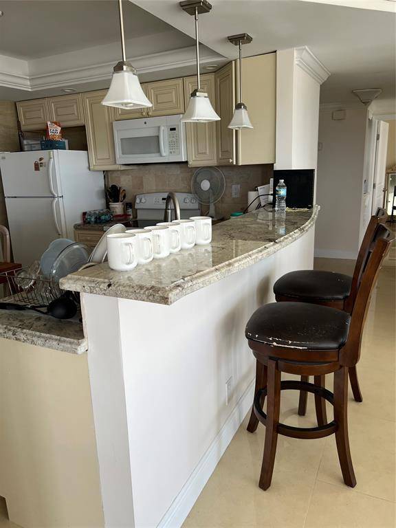 Fort Lauderdale, FL 33308,3800 Galt Ocean Drive #1515